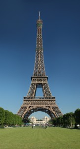 Tour_Eiffel_Wikimedia_Commons